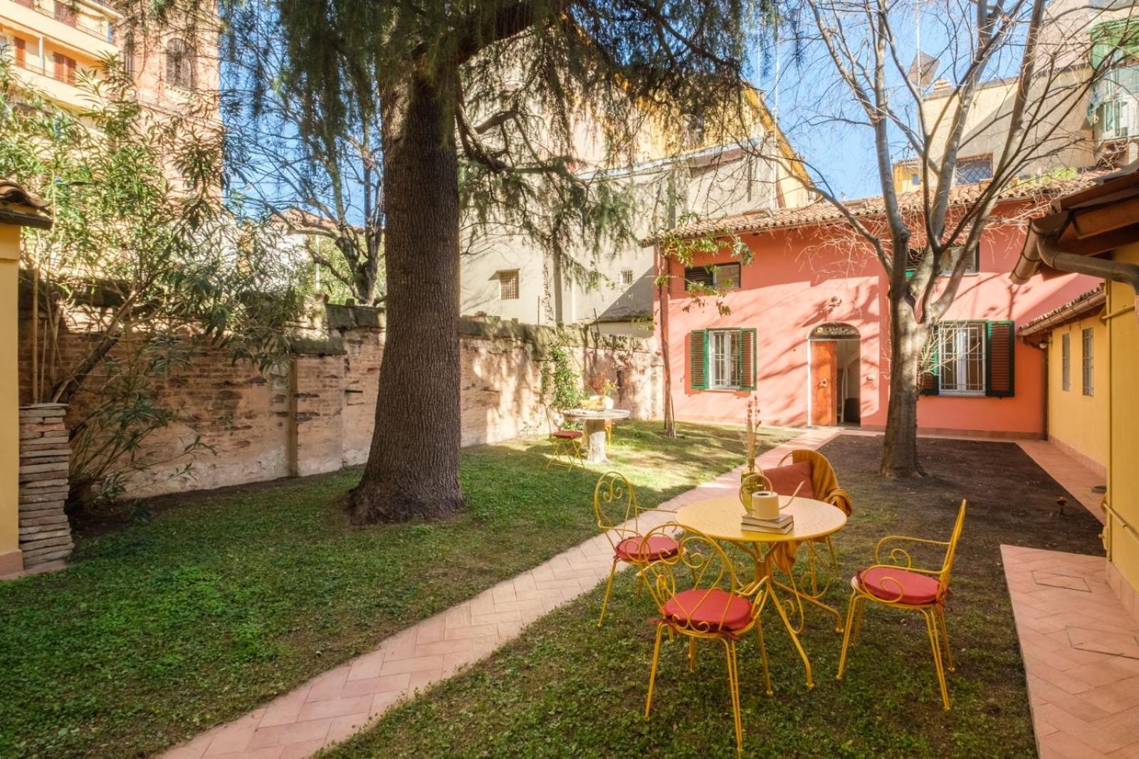 Piazza Maggiore - Il Sentiero Apartment With Private Garden Bolonha Exterior foto